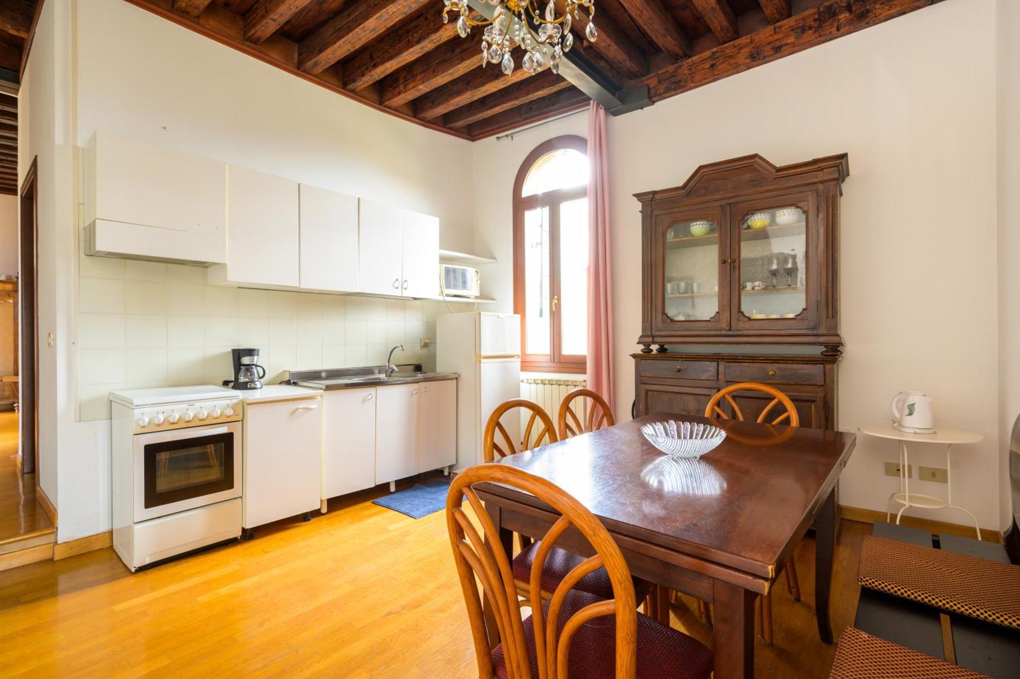 San Trovaso Apartment Venice Exterior photo
