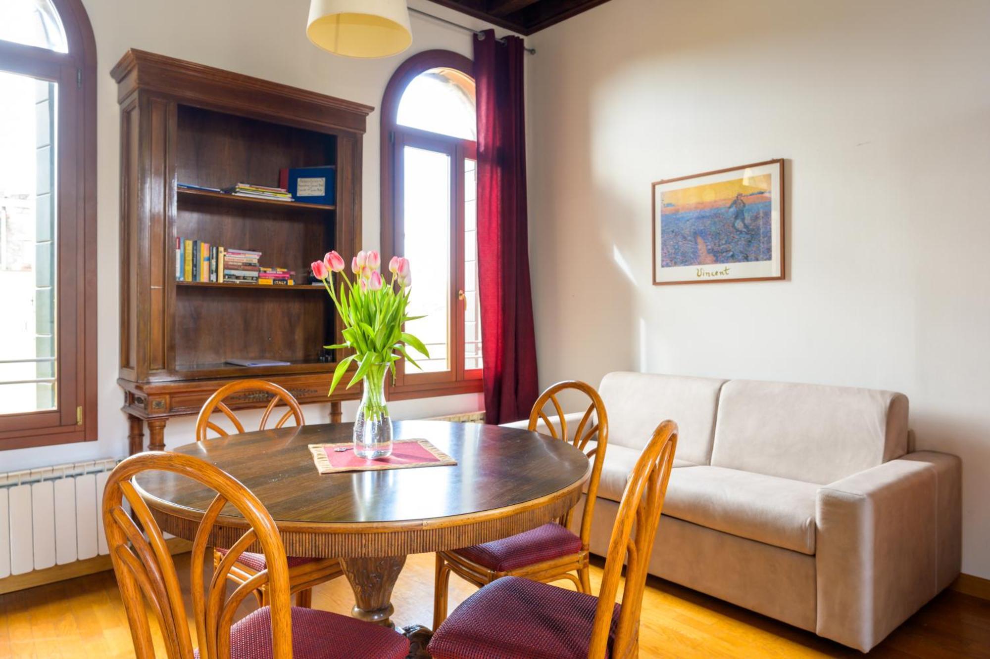 San Trovaso Apartment Venice Exterior photo