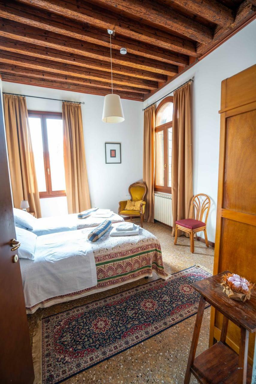 San Trovaso Apartment Venice Exterior photo